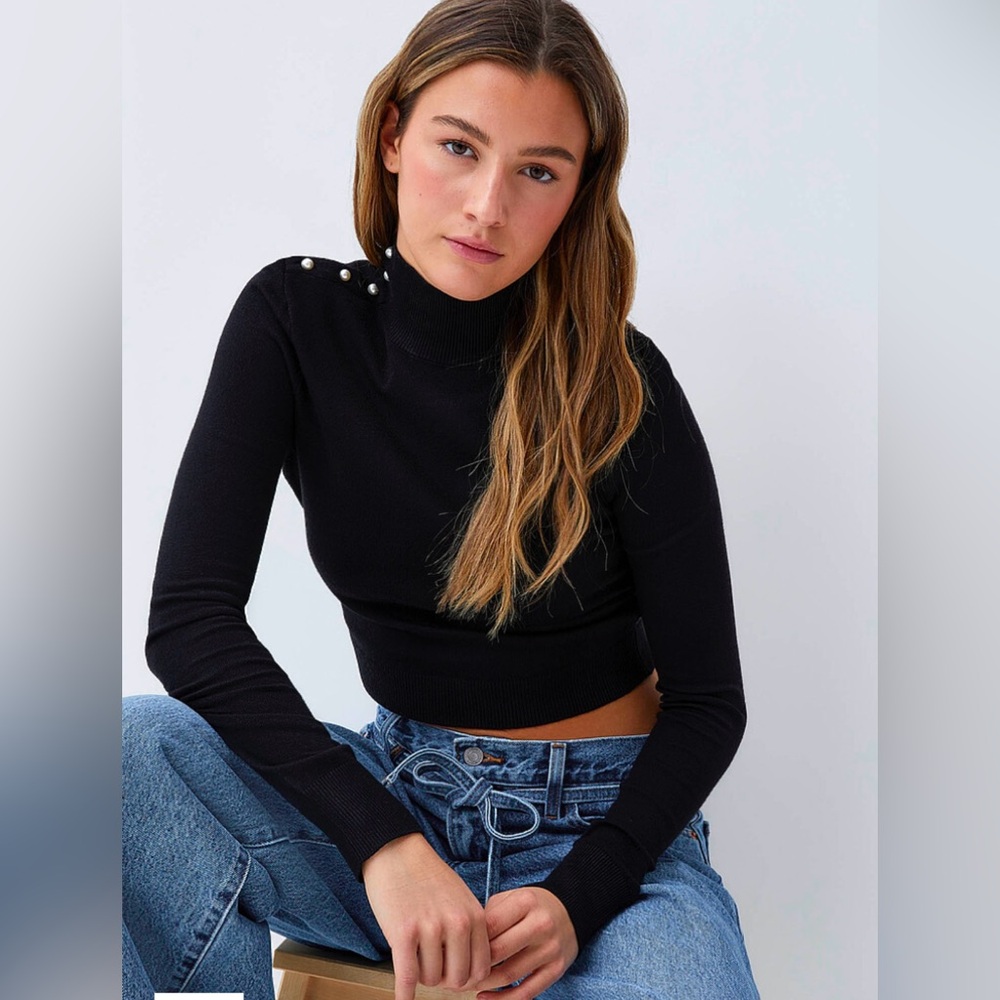 Twik Pearly buttons mock-neck sweater